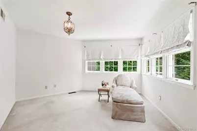 44 Alex Drive, White Plains, NY 10605 - Photo 17
