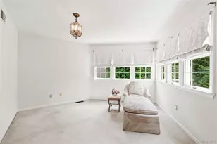 44 Alex Dr, White Plains, NY 10605 - Photo 17