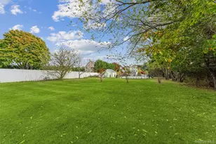 15 S Bay Ave, Eastport, NY 11941 - Photo 5