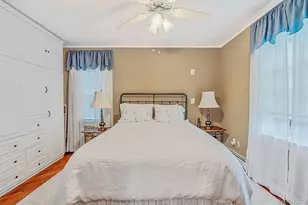 34 Drake St, Malverne, NY 11565 - Photo 15