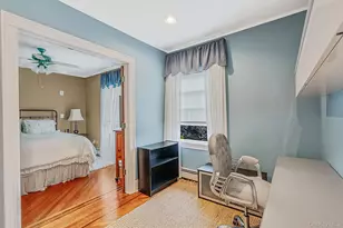 34 Drake St, Malverne, NY 11565 - Photo 17