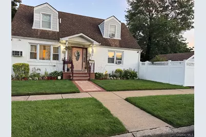 276 85th Avenue, Floral Park, NY 11001 - Photo 3