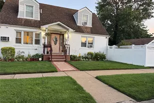 276 85th Ave, Floral Park, NY 11001 - Photo 3