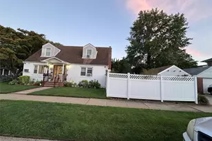 276 85th Ave, Floral Park, NY 11001 - Photo 11