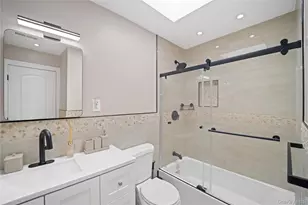 180 Davis Ave, Bronx, NY 10465 - Photo 13
