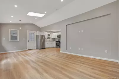 1945 New Hackensack Road, Poughkeepsie, NY 12603 - Photo 9