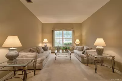 11 Embassy Road, Selden, NY 11784 - Photo 5