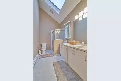 11 Embassy Road, Selden, NY 11784 - Photo 17