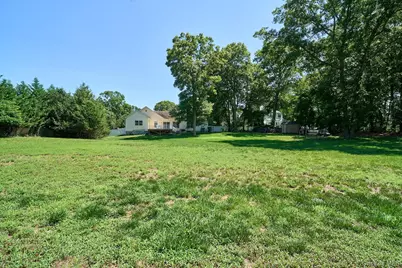 11 Embassy Road, Selden, NY 11784 - Photo 39