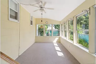 695 Eileen Court, Franklin Square, NY 11010 - Photo 11