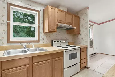 86 Spackenkill Road, Poughkeepsie, NY 12603 - Photo 11