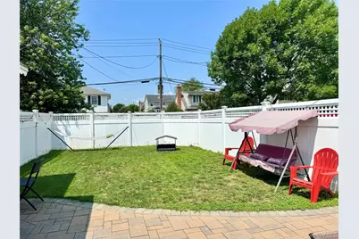 2327 Penatiquit Avenue, Seaford, NY 11783 - Photo 3