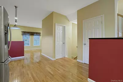 60 Alexander Court, Nanuet, NY 10954 - Photo 11