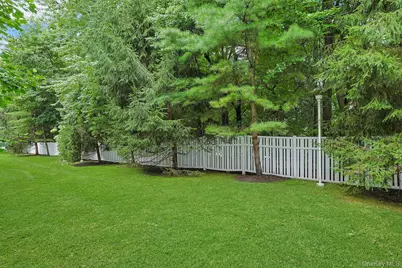 60 Alexander Court, Nanuet, NY 10954 - Photo 33