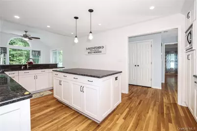 2 Hachaliah Brown Drive, Somers, NY 10589 - Photo 13