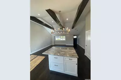 3874 Jerusalem Avenue #MAIN FL, Seaford, NY 11783 - Photo 11