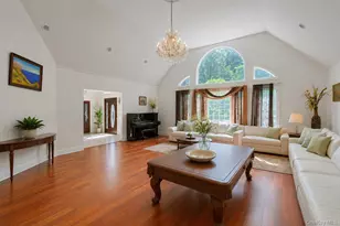 2358 Broad St, Yorktown Heights, NY 10598 - Photo 9