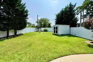 2875 Ocean Ave, Ronkonkoma, NY 11779 - Photo 35