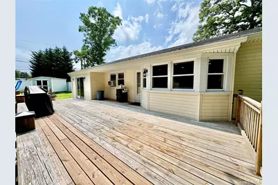 2875 Ocean Avenue, Ronkonkoma, NY 11779 - Photo 41
