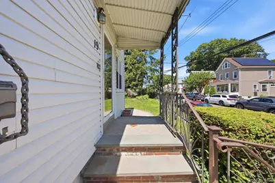 19 Ridgewood Avenue, Yonkers, NY 10704 - Photo 5