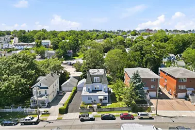 19 Ridgewood Avenue, Yonkers, NY 10704 - Photo 39