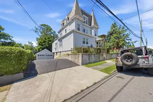 19 Ridgewood Ave, Yonkers, NY 10704 - Photo 3