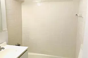 89-00 170th St, Jamaica, NY 11432 - Photo 5