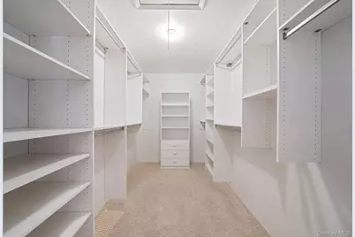 211 Meredith Lane, West Hempstead, NY 11552 - Photo 19