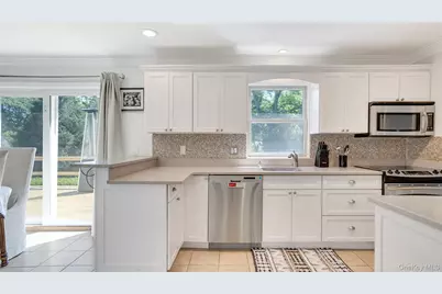 64A N Midway Road, Shelter Island, NY 11964 - Photo 9