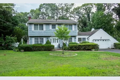 8 Skyview Lane, Stony Brook, NY 11790 - Photo 1