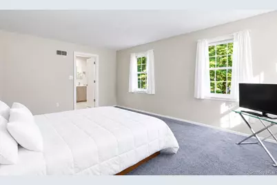 55 Brandon Drive, Mount Kisco, NY 10549 - Photo 15
