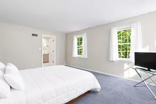 55 Brandon Dr, Mount Kisco, NY 10549 - Photo 15