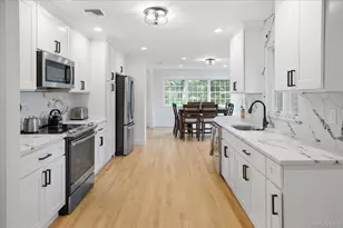 37 Storyland Ln, East Setauket, NY 11733 - Photo 7