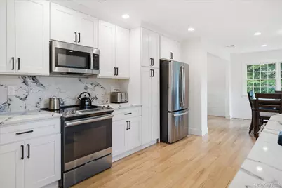 37 Storyland Lane, East Setauket, NY 11733 - Photo 9
