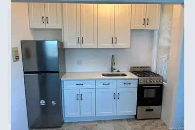 141 Woodmere Boulevard #4B, Woodmere, NY 11598 - Photo 7