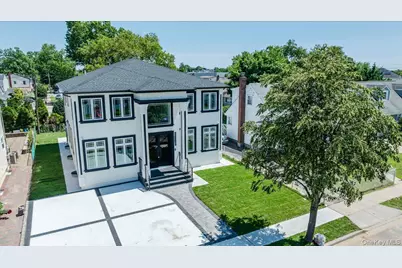 64 Landau Avenue, Elmont, NY 11003 - Photo 41