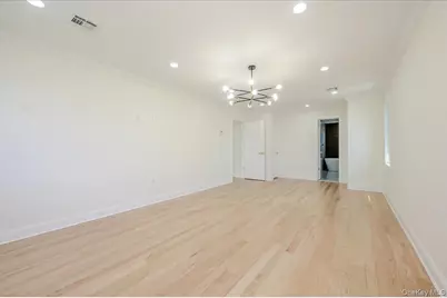 64 Landau Avenue, Elmont, NY 11003 - Photo 17