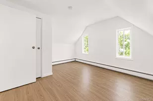 60 Morris Ave, Farmingville, NY 11738 - Photo 23