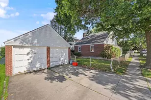 850 Washington St, Franklin Square, NY 11010 - Photo 11