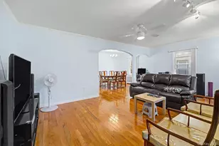 850 Washington St, Franklin Square, NY 11010 - Photo 9
