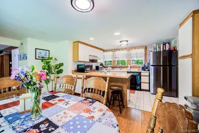10-12 Woodlea Road, Salt Point, NY 12578 - Photo 11