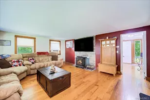 10-12 Woodlea Rd, Salt Point, NY 12578 - Photo 9