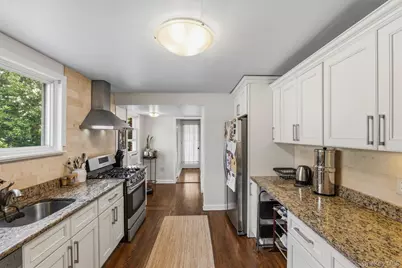 165 Hale Avenue, White Plains, NY 10605 - Photo 13