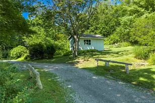21 Overlook Dr, Pawling, NY 12564 - Photo 43