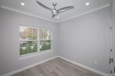 500 Sutton Court #102, Deer Park, NY 11729 - Photo 11