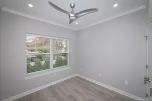 500 Sutton Ct, Deer Park, NY 11729 - Photo 11