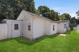 99 Green Ave, Patchogue, NY 11772 - Photo 19