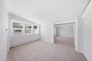 99 Green Ave, Patchogue, NY 11772 - Photo 9
