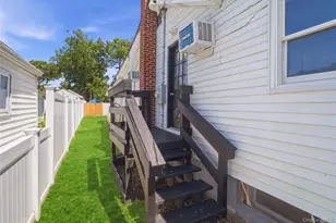 99 Green Ave, Patchogue, NY 11772 - Photo 19