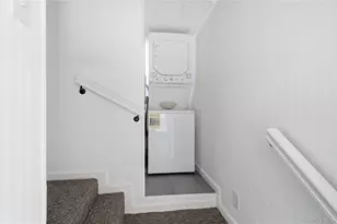 99 Green Ave, Patchogue, NY 11772 - Photo 17